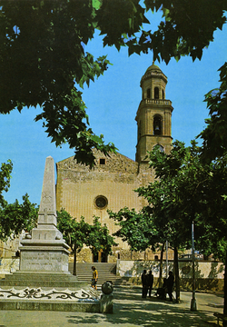 Església Parroquial i plaça G Macià