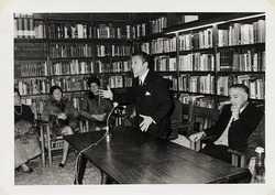 Commemoració del cinquantè aniversari de la Biblioteca: 1919-1969