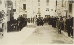 Processó durant la festa d'inauguració retaule de Sant Antoni