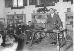 Conferència de Joan Vilà i Valentí a la Biblioteca
